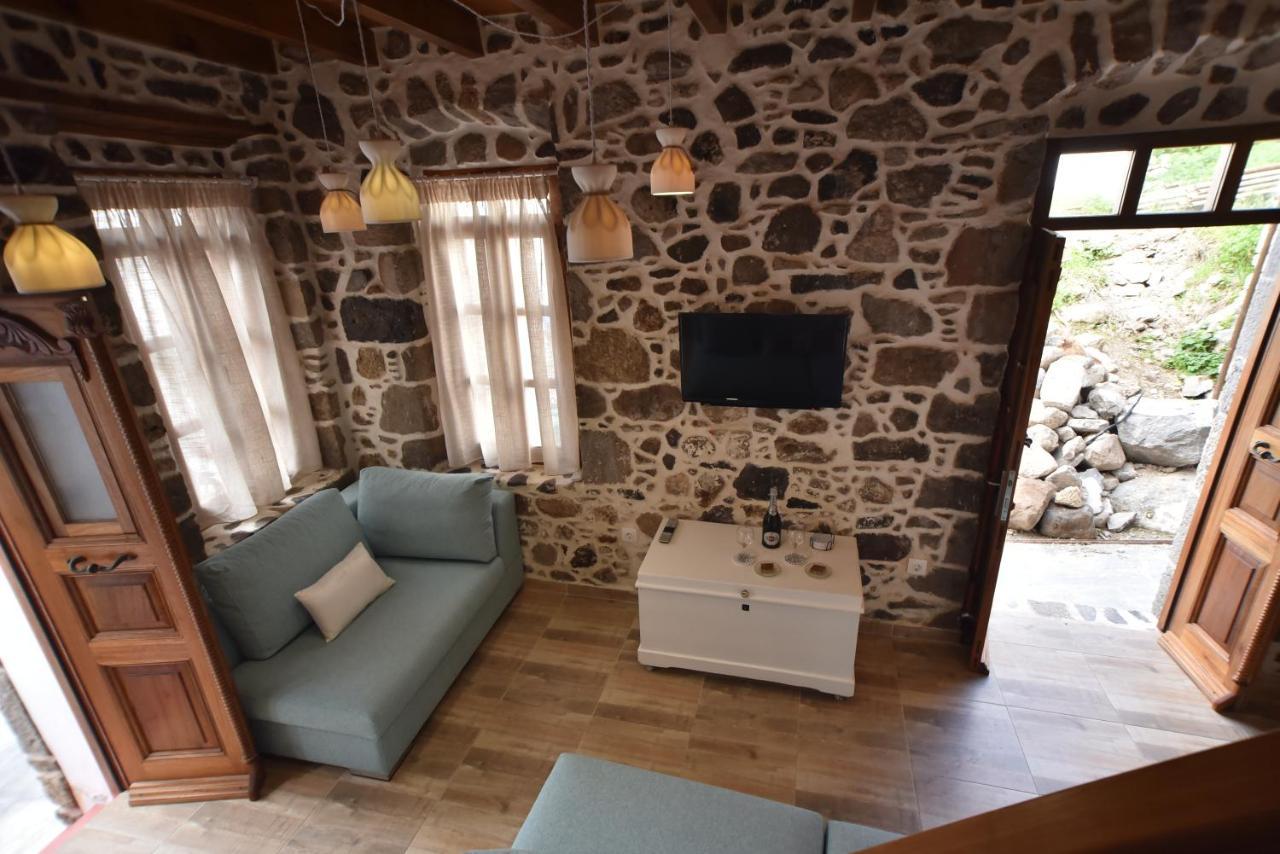Patriko Nisyrian Guesthouse Mandraki  Exterior photo